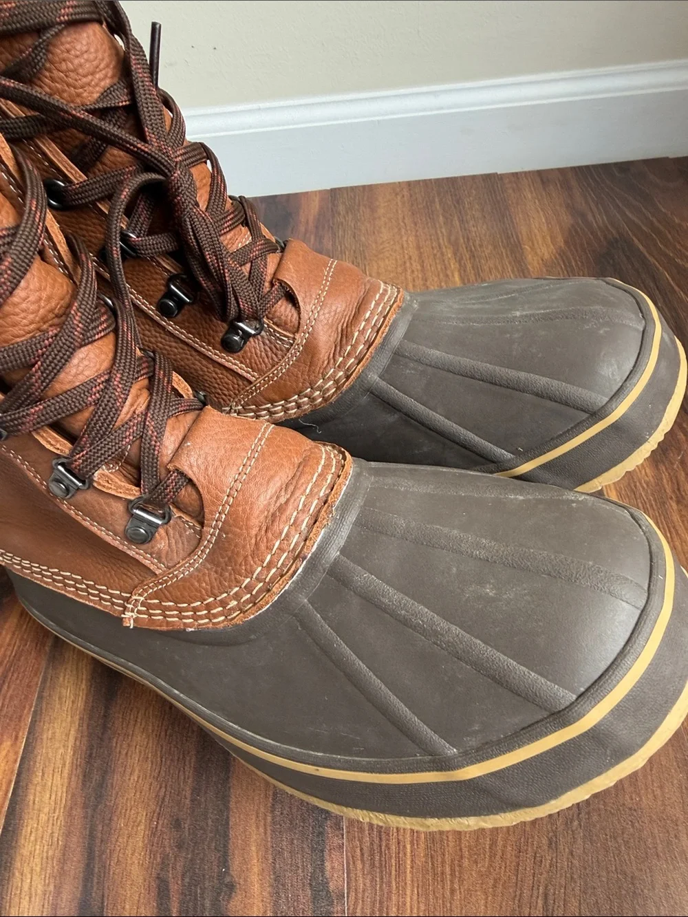 LL Bean Men's Tumbled Leather Snow Boots Sherpa Lined Insulated Maple Size 12